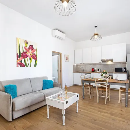 Barel - Cosy 2 Pieces En Plein Coeur De * מנטון