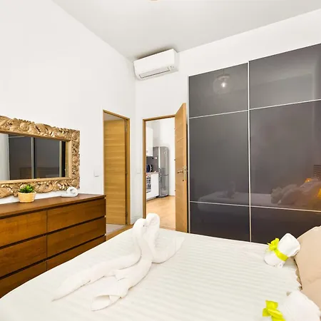 Barel - Cosy 2 Pieces En Plein Coeur De Μεντόν